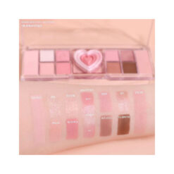 پالت سایه قلب Miss Lara - تست روی دست