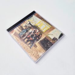 بلایند آلبوم Hot از Lesserafim جول کیس میتوی - روی آلبوم