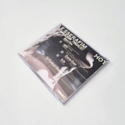 بلایند آلبوم Hot از Lesserafim جول کیس میتوی - پشت آلبوم