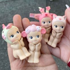 بلایند باکس سانی انجل شکوفه گیلاس نشسته
